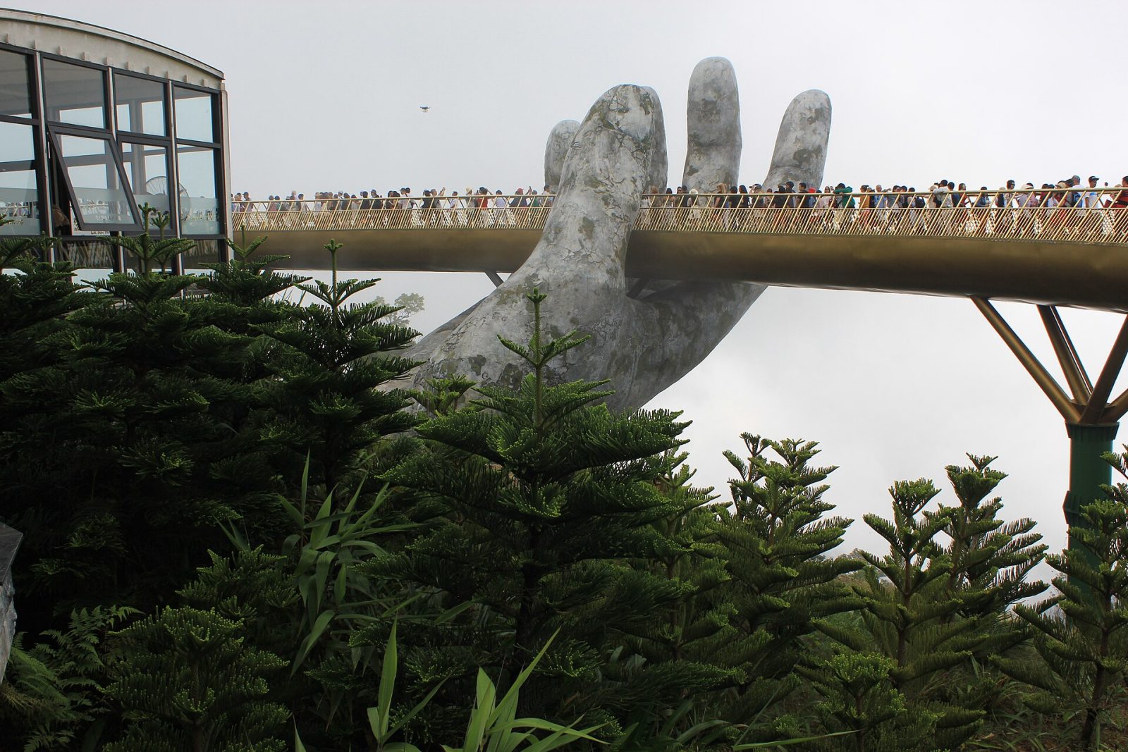 Sun World Bà Nà Hills & Cầu Vàng