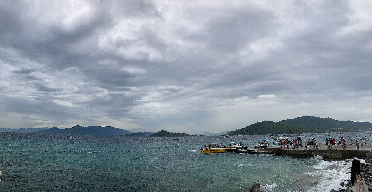 NHA TRANG - VINWONDER - BÃI TRANH - LÀNG CHÀI - BÃI SỎI - THÁP BÀ PONAGAR - TẮM BÙN I’RESORT #5