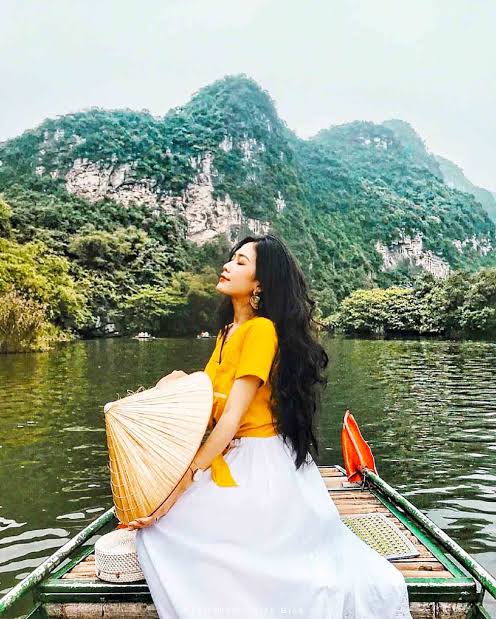 NINH BÌNH TOUR DAILY TUYỆT TÌNH CỐC - TRÀNG AN - HANG MÚA